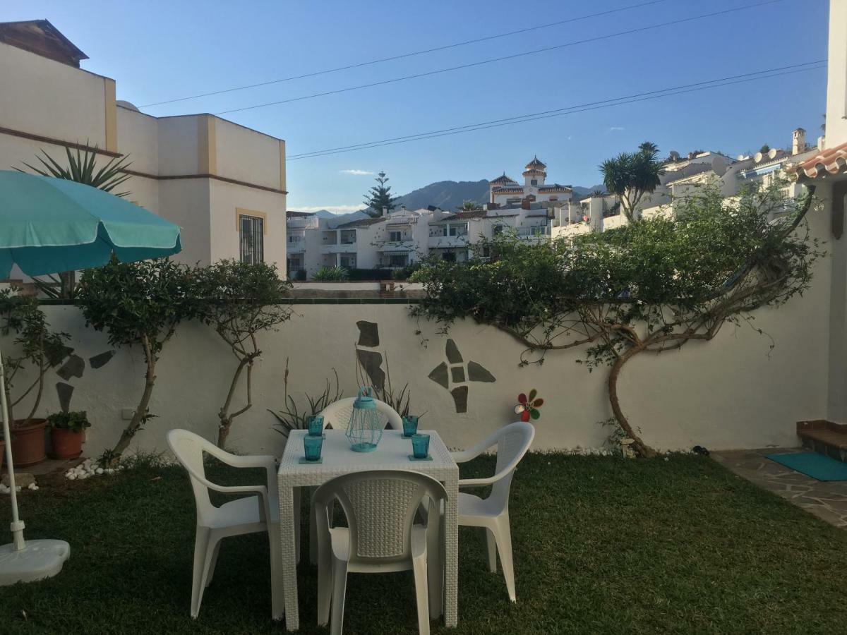 Apartamento Pueblo Rocio 80 Nerja Bagian luar foto